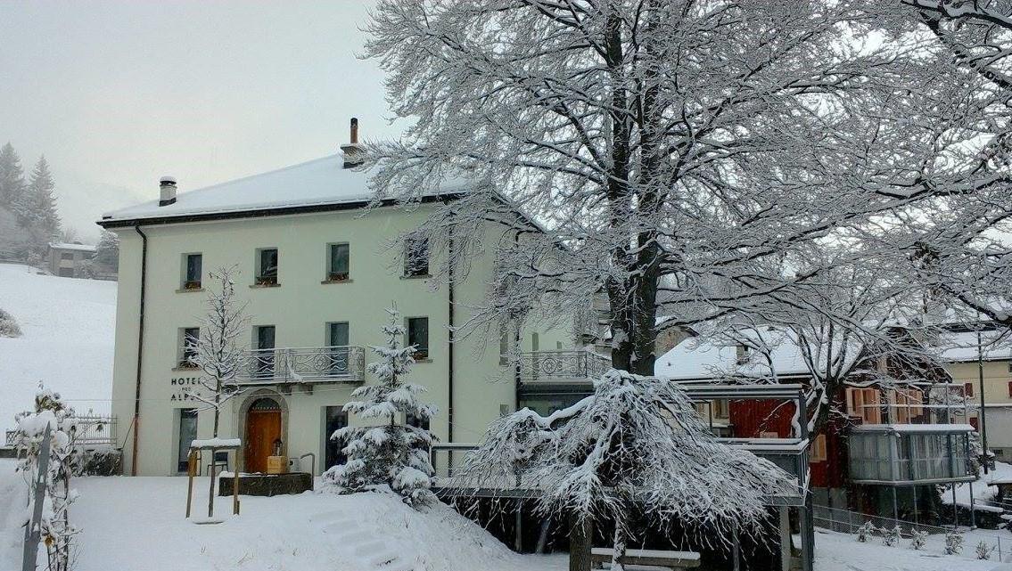 Hotel Des Alpes Dalpe Bagian luar foto